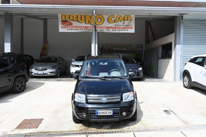"FIAT PANDA 4X4  1.3 MULTIJET  75 CV"