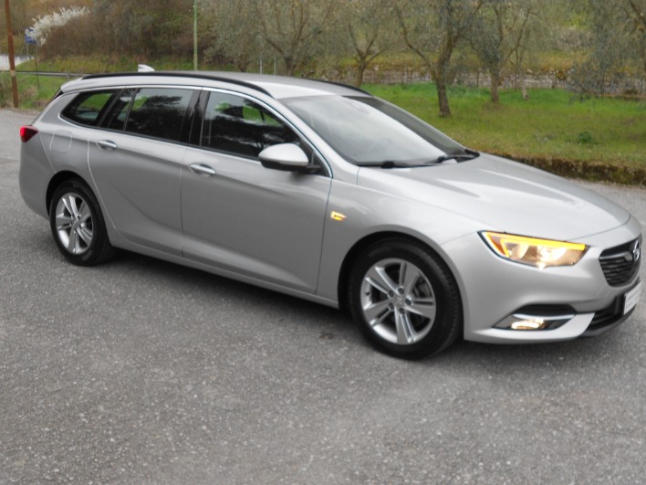 "Opel Insignia S.W.2.0cdti(C.A.\"17\"NEW MODEL)170cv,E6C,ADBLUE."
