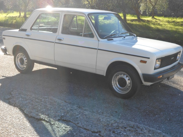 "Fiat 128 A,BERLINA(UNICO propr.DONNA 1898)5posti,PELLE."