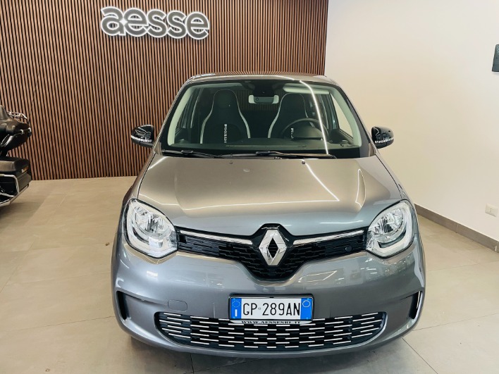 "Renault Twingo E-Tech Urban Night"