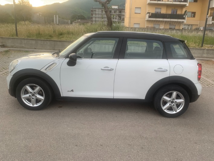 "Mini Countryman R60 1.6 all4 112CV"