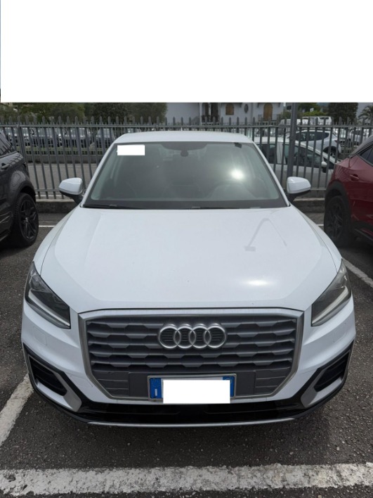 "\"in Arrivo\" Audi Q2 1.6 TDi 116CV Business"