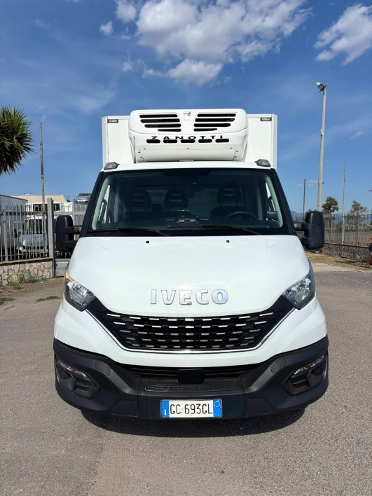 "Iveco Daily 35C14 Con Gruppo Frigo"
