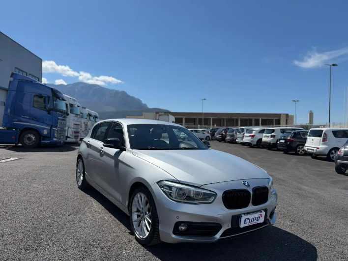 "BMW 116 116d Advantage 5p"