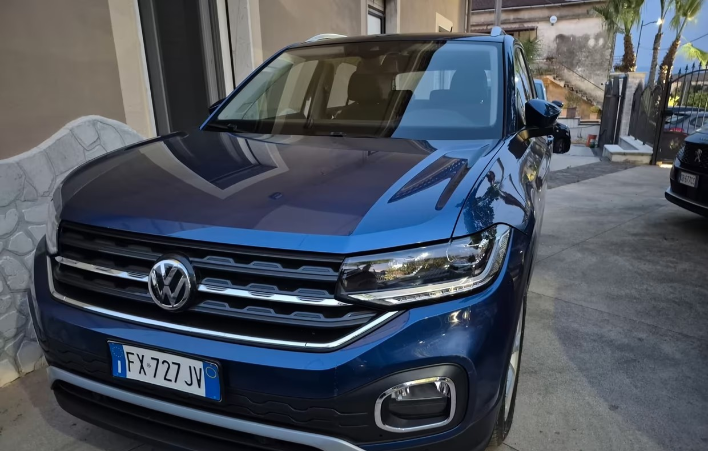 "Volkswagen T-Cross 1.6 TDI SCR Advanced BMT"