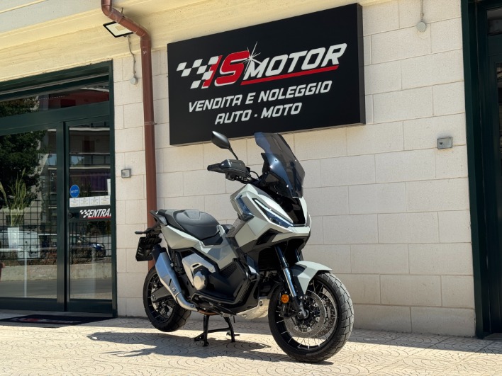 "HONDA X-ADV 750 DCT MY26"