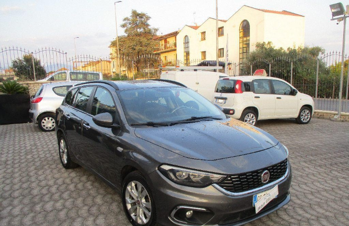 "FIAT Tipo 1.6 Mjt S&S DCT 5 porte Lounge"