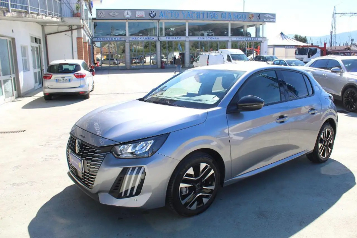 "Peugeot 208 PureTech 100 S&S 5p. Allure"