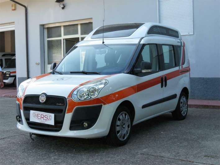 "Fiat Dobl\u00f2 1.6 MJ Trasporto Disabili, con pedana elettrica,"