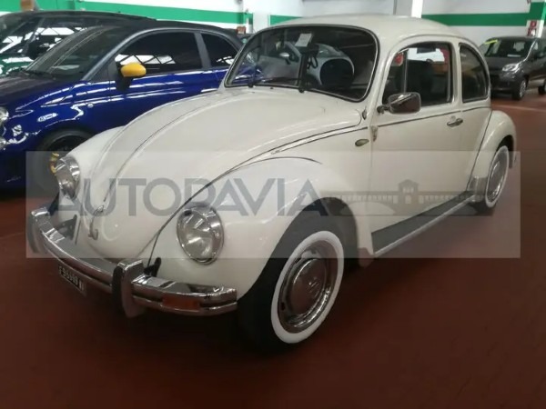 "Volkswagen Maggiolino 1.2 L"