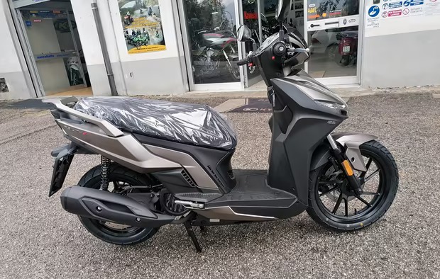 "Kymco AGILITY 125 S NUOVO"