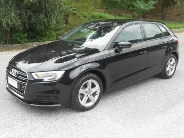 "Audi A3 Sportback,1.6TDI(NAVI\"16\"CRUISE,S-TRONIC)E6B."