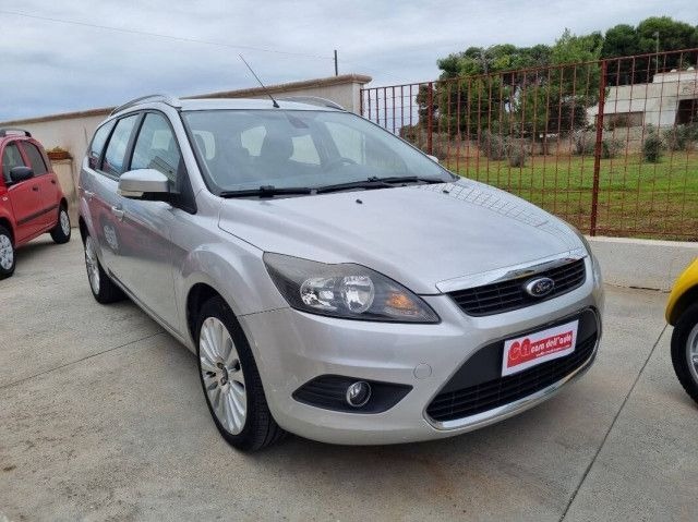 "Ford Focus 1.6 tdci Titanium 90cv"