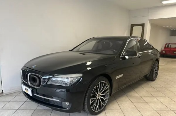 "Bmw 740d Futura"