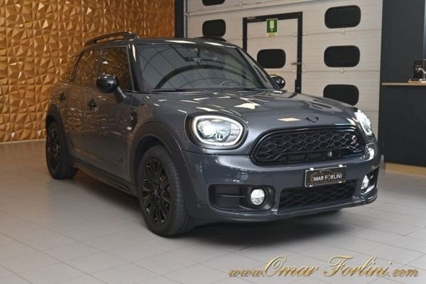 "MINI Countryman COOPER 2.0SD ALL4 AUTO HYPE 190CV NAVI 18\"LED FULL"