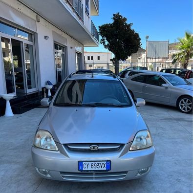 "KIA RIO 1.5 SW METANO"