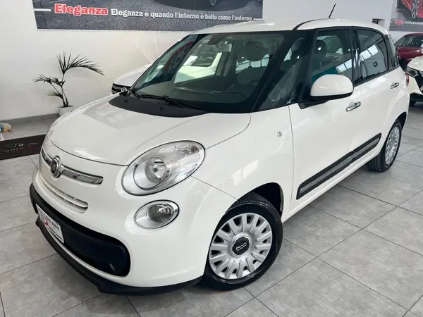 "Fiat 500L 1.6 104 CV - LOUNGE - AUTOCARRO - 2016"