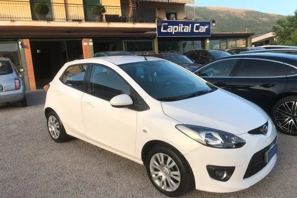 "Mazda 2 Mazda2 1.6 TD 90CV 5p. Play Gen. '09"