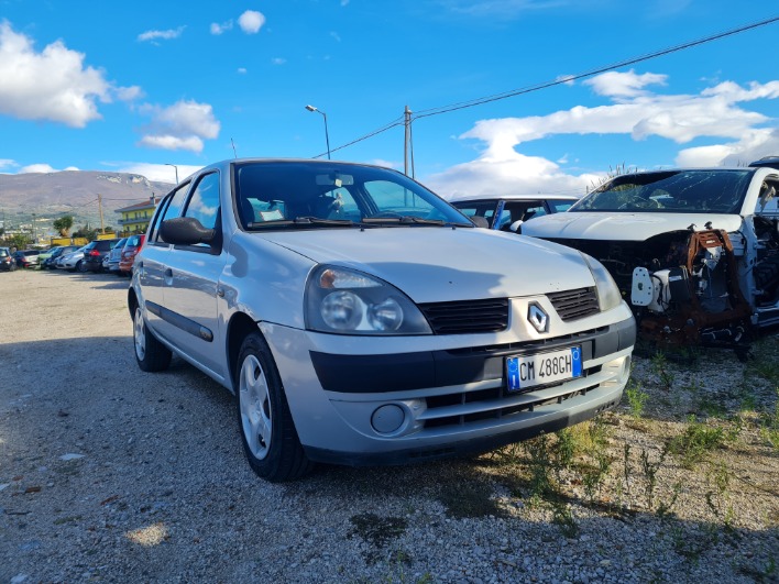 "RENAULT CLIO 1.5 75CV DIESEL"