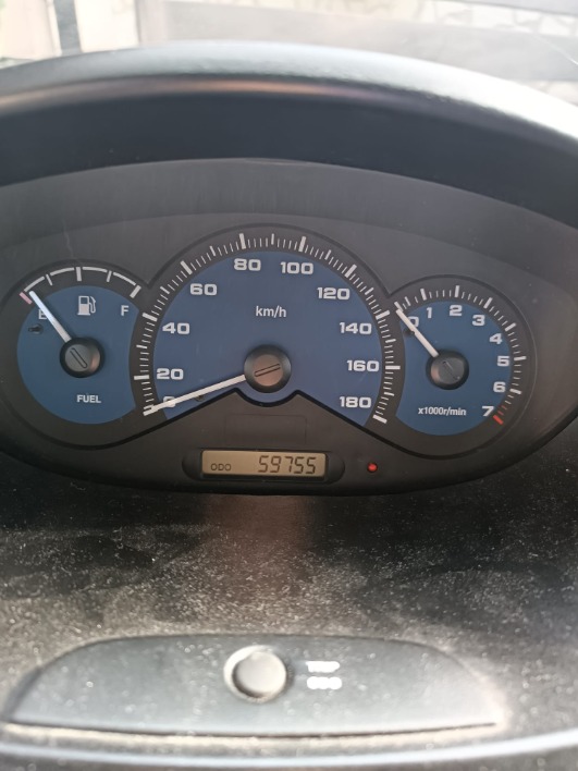 "Matiz 800 anno 2005 km 60000"