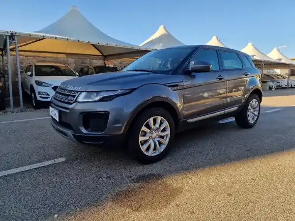 "Land Rover Range Rover Evoque 5p 2.0 td4 HSE 150cv auto my19"