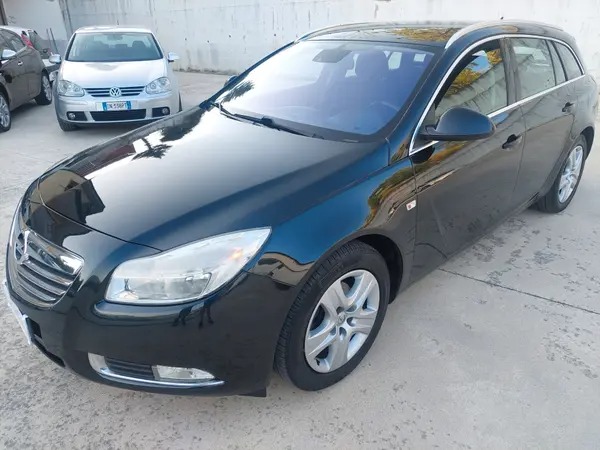 "Opel Insignia 2.0 CDTI Sports Tourer Cosmo"