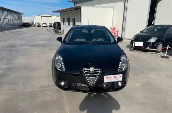 "Alfa Romeo Giulietta 1.6 JTDm-2 105 CV Exclusive"