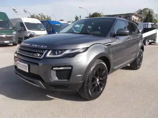 "Land Rover Range Rover Evoque 5p 2.0 td4 SE 180cv auto"