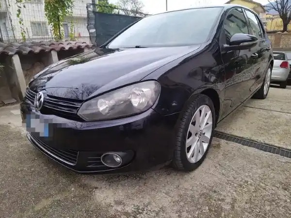 "Volkswagen Golf 2.0 TDI HIGLINE"