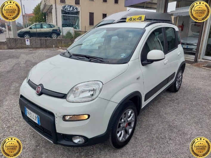 "FIAT Panda 0.9 TwinAir Turbo S&S 4x4 5 POSTI"