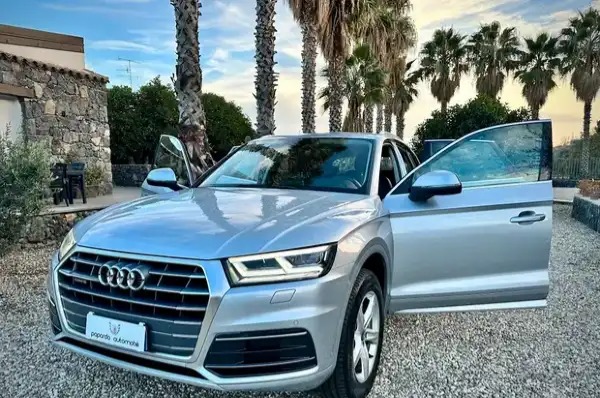 "Audi Q5 2.0 TDI 190 CV quattro S tronic Design Spo"