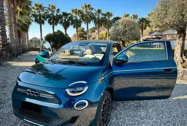 "Fiat 500 La Prima Cabrio 118Cv 42KW Come Nuova Uni"