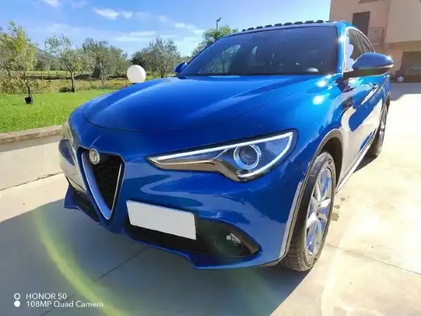 "Alfa Romeo Stelvio 2.2 Executive Q4 210cv tetto,pelle,radar,bixeno"