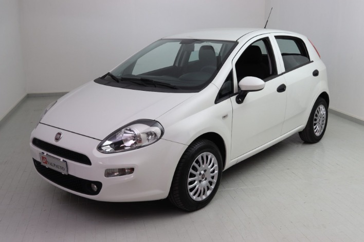 "FIAT Grande Punto 1.4 5 porte Actual Natural Power OK NEOPATENTATI"