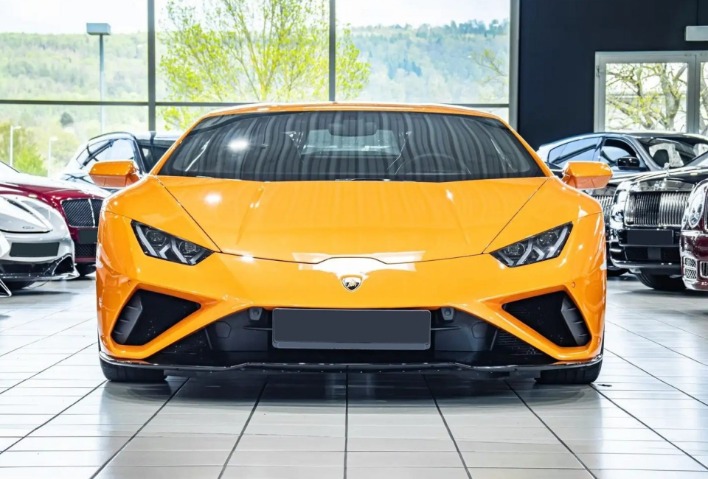 "LAMBORGHINI Huracan Hurac\u00e1n 5.2 V10 EVO RWD Coup\u00e9"