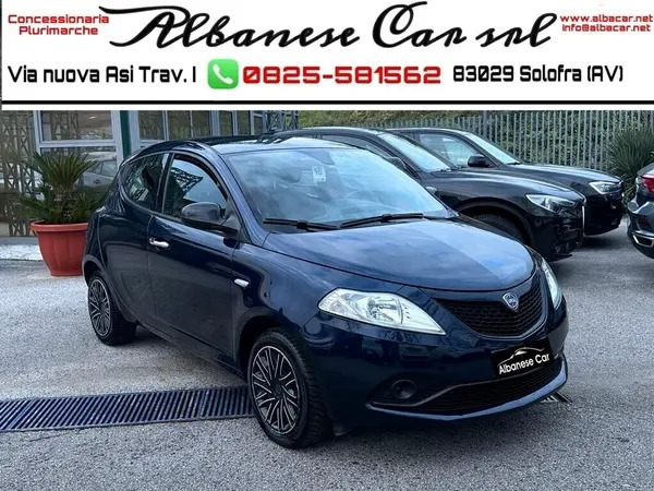 "Lancia Ypsilon 1.2 69 CV 5 porte S&S Gold"