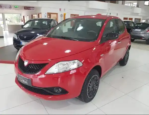 "Lancia Ypsilon 1.2 Gold EcoChic ***GPL***PERFETTA***"