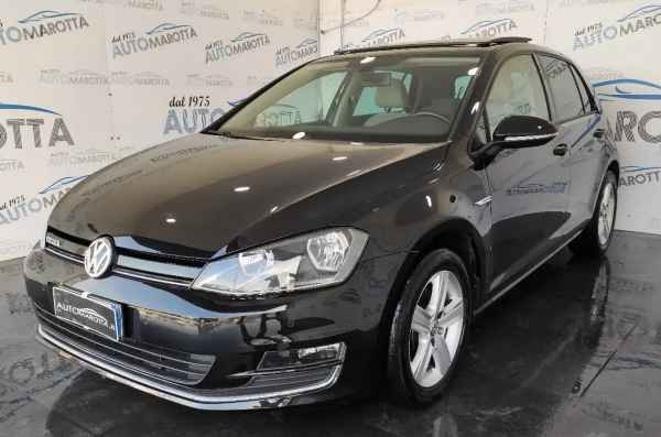 "Volkswagen Golf 1.4 tgi Highline 5p dsg"