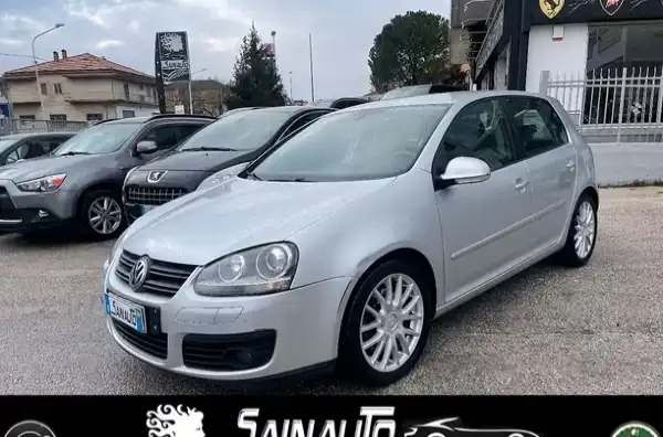 "Volkswagen Golf 2.0 TDI GTD DSG"