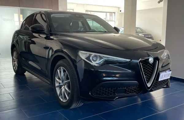 "Alfa Romeo Stelvio Stelvio 2.2 t Business rwd 160cv auto my19"