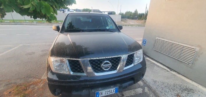 "Nissan navara d40 2006"