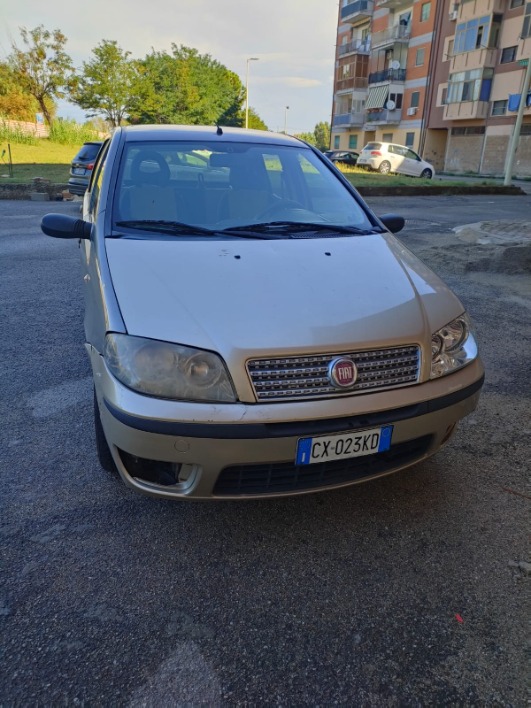 "Fiat Punto 1.3 MJT 70 CV Anno 2005"