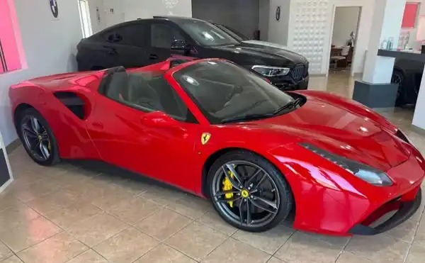 "FERRARI 488 Spider SCARICO AKRAPOVIC"