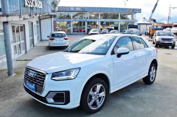 "Audi Q2 2.0 tdi Business quattro 150cv s-tronic"