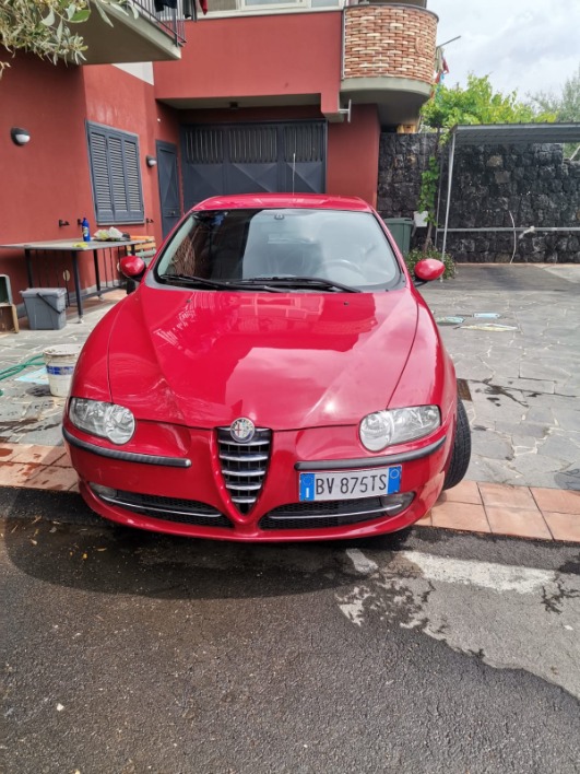 "Vendo Alfa Romeo 147 1.6 t.spark 120cv"