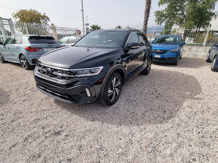 "Volkswagen T-Roc 2.0 TDI SCR 150 CV DSG R-Line Plu"