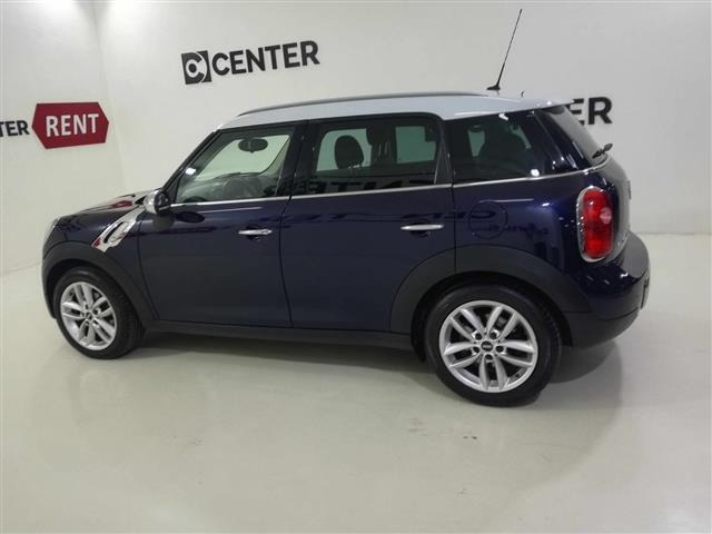 "MINI Mini Mini Countryman 2.0 Cooper D auto"