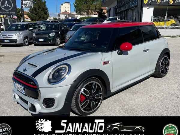 "MINI John Cooper Works Mini 2.0 John Cooper Works 231cv"