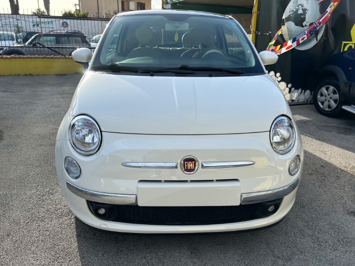 "FIAT 500 CAMBIO AUTOMATICO GPL"