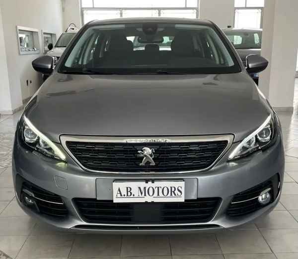 "Peugeot 308 308 SW 1.5 bluehdi Busines AUTO"